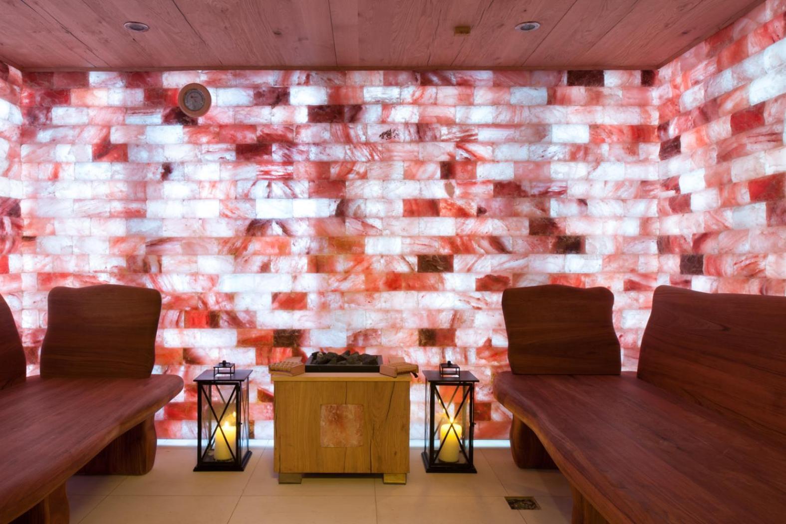 Brach - Evok Collection Hotel